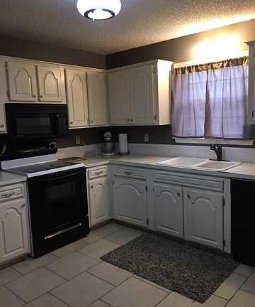 2nd image of 32 Basore Dr