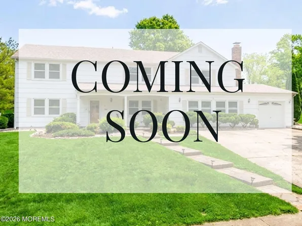 22 River Drive, Marlboro, NJ 07746