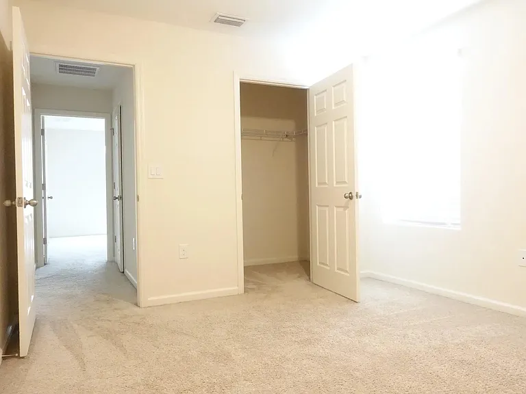 1014 Musgrass Cir — Photo 10