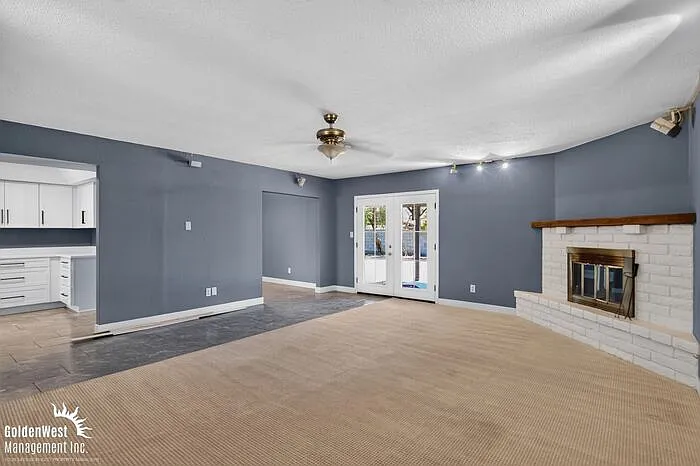 2615 W Straford Dr — Photo 11