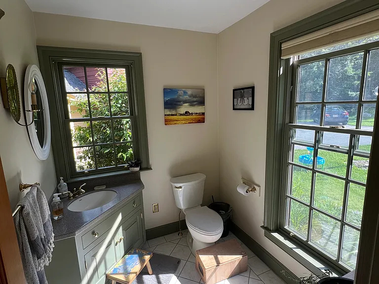 first floor bathroom/powder room