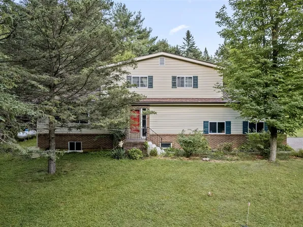 808 Bunn Hill Rd, Vestal, NY 13850