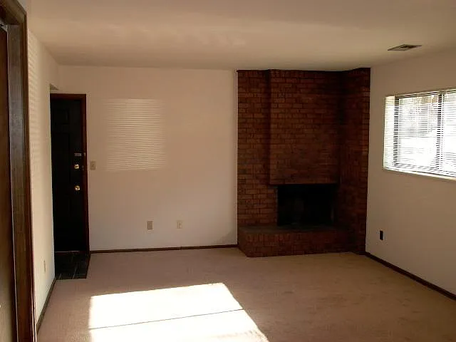 2324 South St #1 — Photo 3