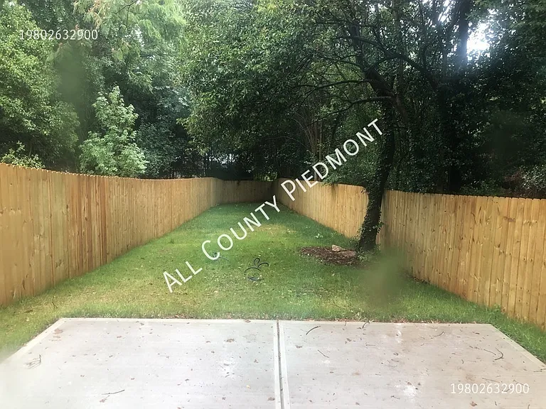 3219 Credenza Rd — Photo 10