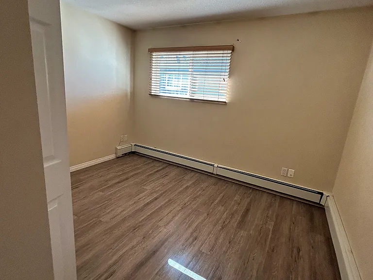 1021 Ross St — Photo 23