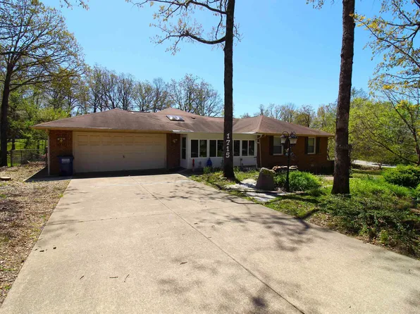 1715 Brentwood Dr, Mountain Home, AR 72653