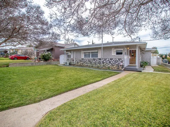 (*) Hastings 122, 122 Hastings St #C, Redlands, CA 92373