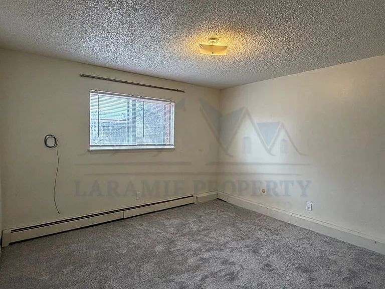 706 Downey St #30 — Photo 4