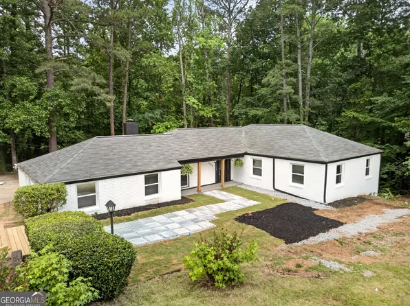 4559 Pembroke Dr SW, Smyrna, GA 30082
