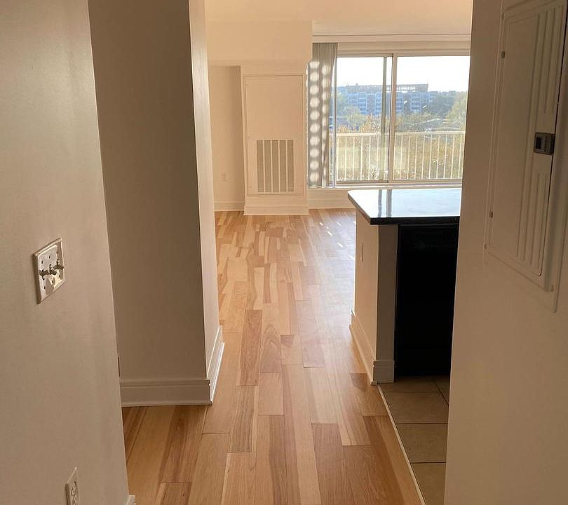 1st image of 800 4th St SW APT S621
