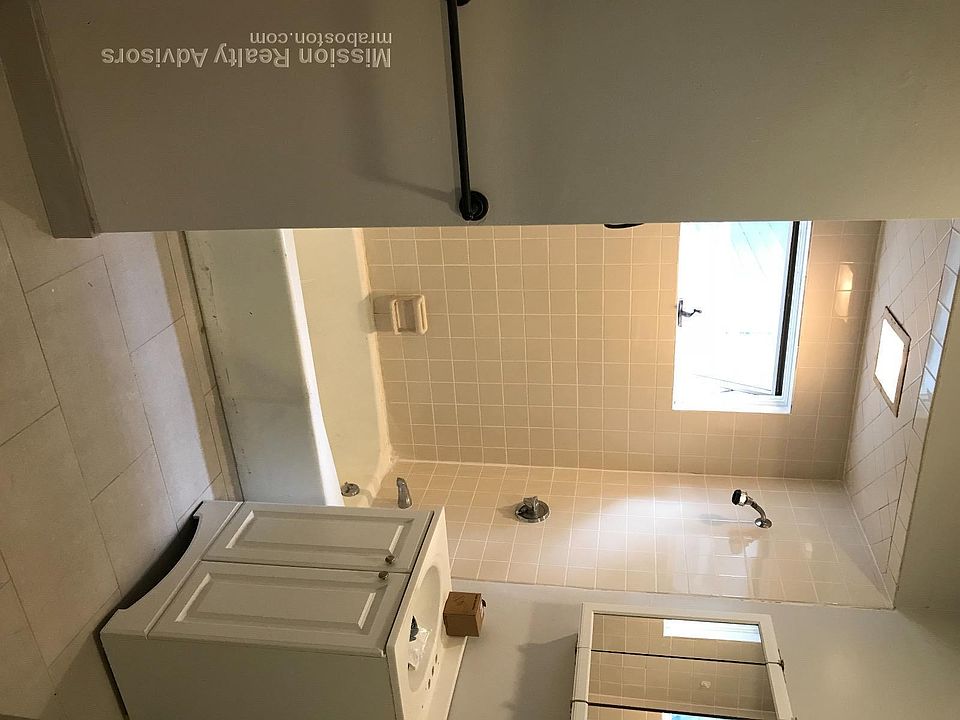 2nd image of 114 Thornton St #2N