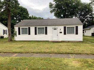 117 Calumet Rd, Marquette Heights, IL 61554