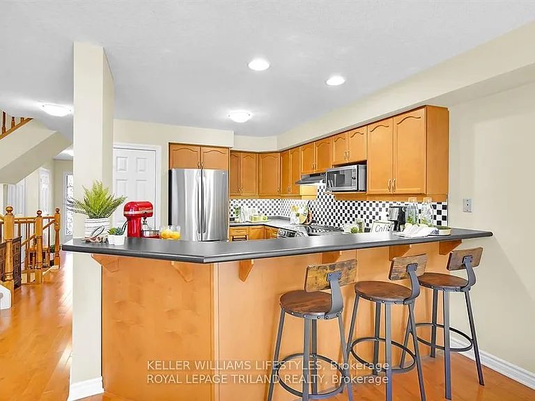 600 Hyde Park Rd #173 — Photo 10
