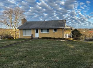 636 Sandy Hill Rd, Valencia, PA 16059