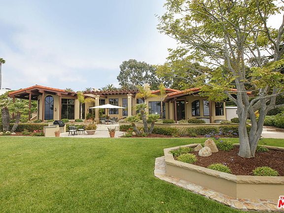 5th image of 4045 Marina Dr