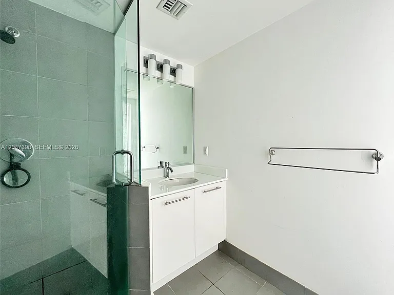 92 SW 3rd St #3310 — Photo 19