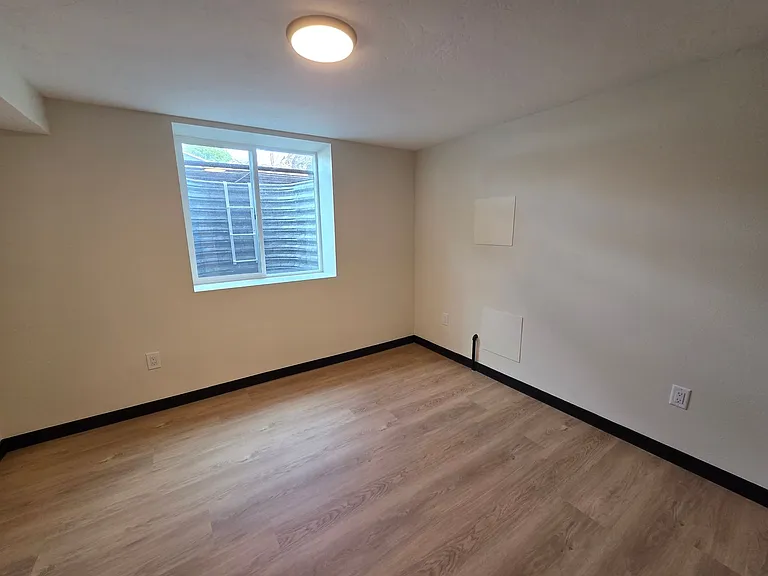 3717 N Perry St — Photo 33