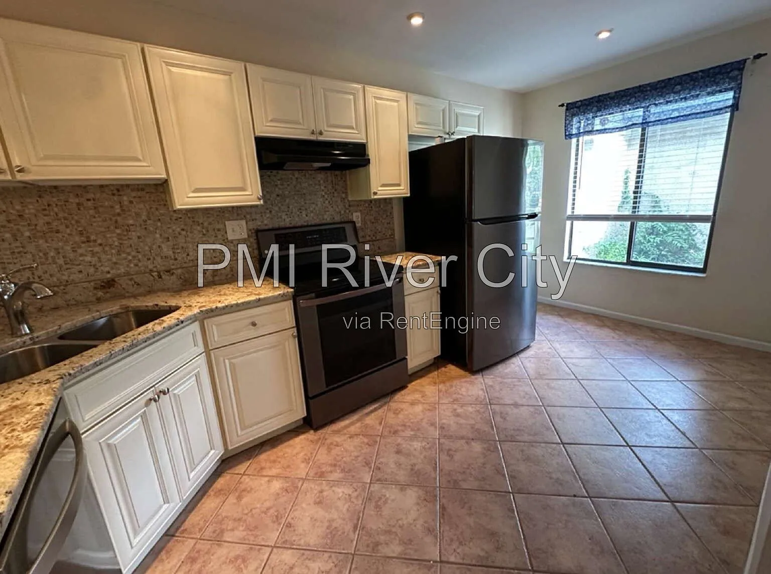 2 bed, 2.5 bath, 1220 sqft, $1,750 — Photo 1