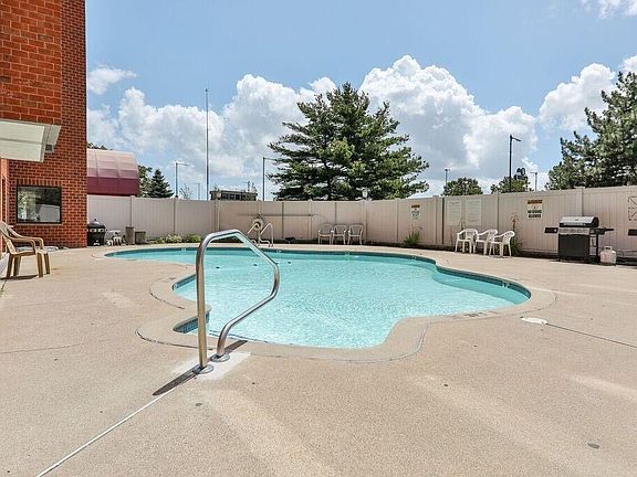 4th image of 30 Revere Beach Pkwy APT 413