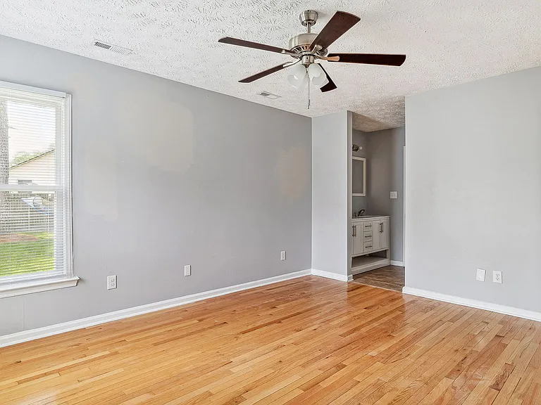 5017 Tangerine Dr — Photo 10