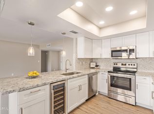 9715 W Kerry Ln, Peoria, AZ 85382