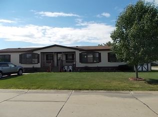 20642 Rosedale Dr, Clinton Township, MI 48036