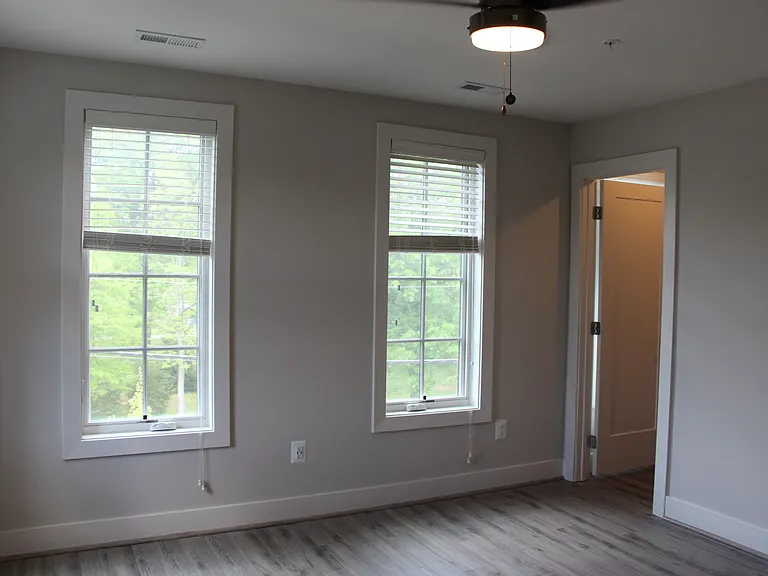906 N Buchanan St #906 — Photo 7