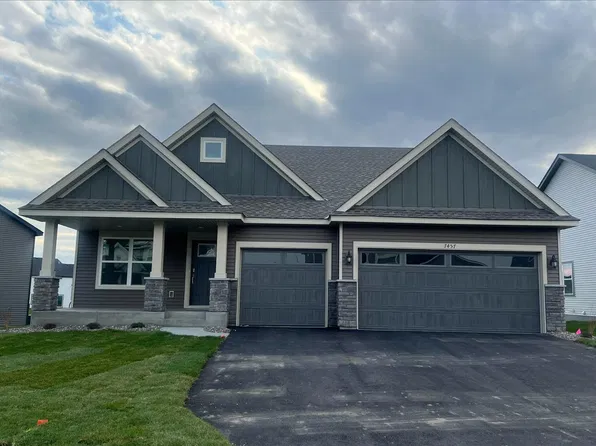 7457 Lotus Ln, Lino Lakes, MN 55038