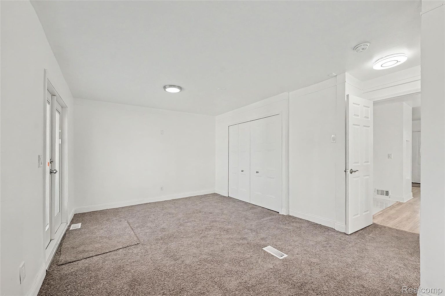 8603 Essex Ave, photo 10