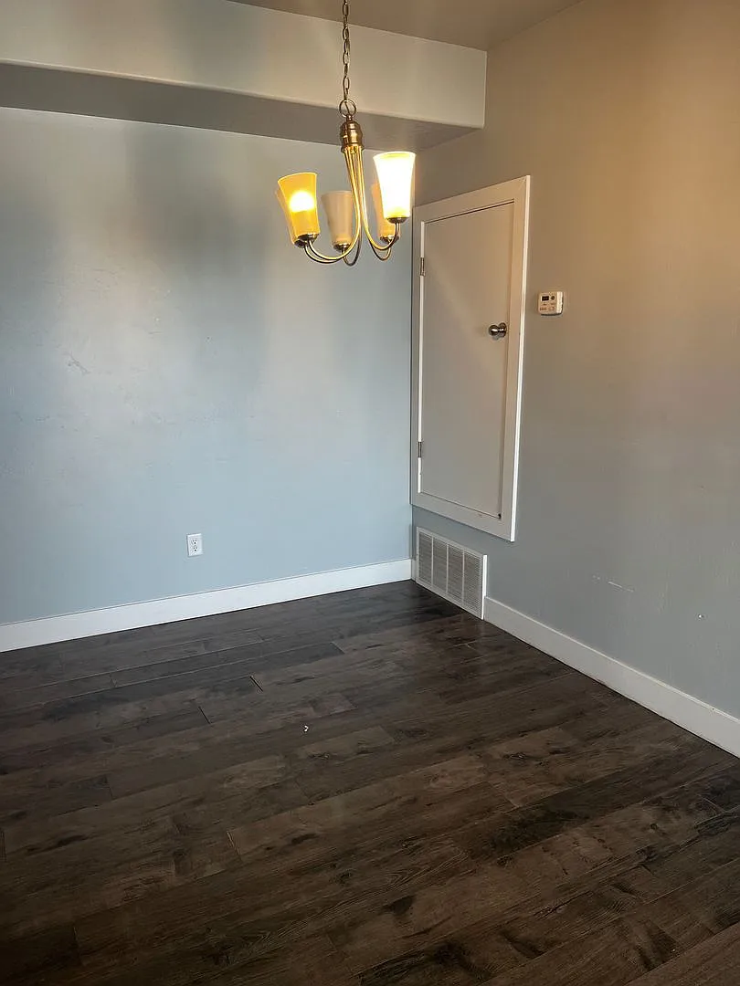 Brand New 3 Bed 2 Bath Condo! — Photo 4