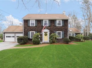 20 Frederick Dr, Barrington, RI 02806