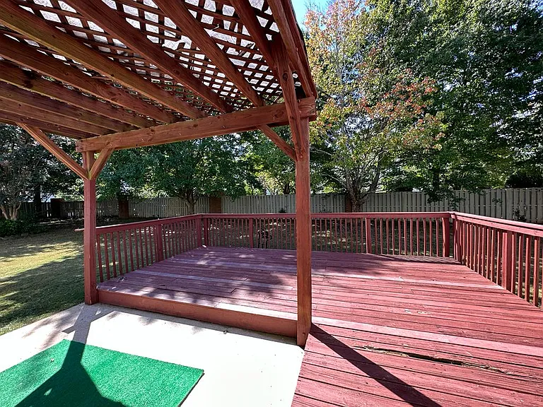 2421 Normancrest Ct — Photo 20