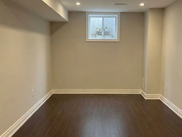 282 Aylesworth Ave #ALL INCLUSIVE BASEM — Photo 7