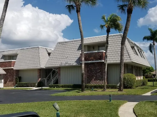 415 Pine Tree Ct APT 17, Atlantis, FL 33462