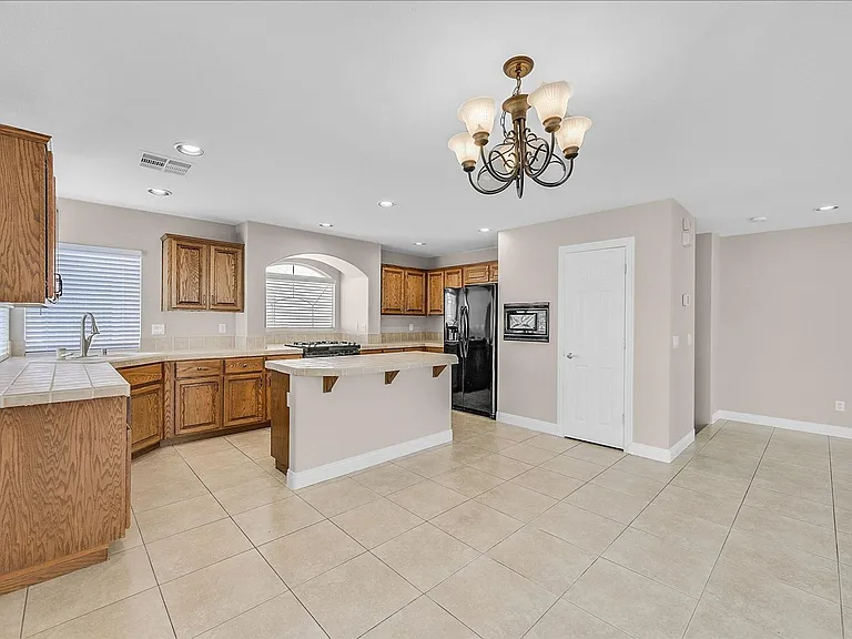 10971 Carberry Hill St — Photo 9
