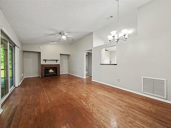 3rd image of 7734 LAKESIDE WOODS DRIVE