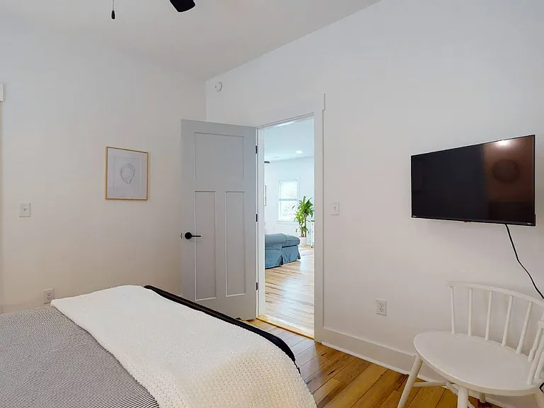 507 Bladen St — Photo 7