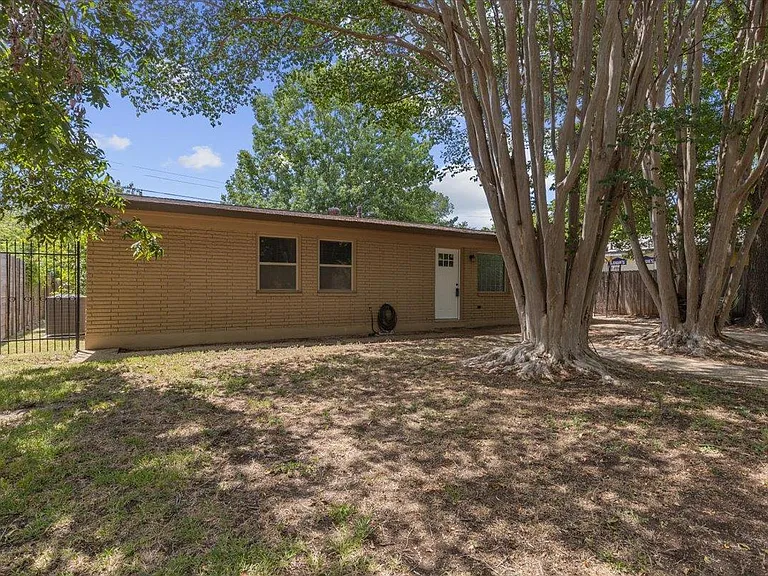 7604 Robalo Rd — Photo 31