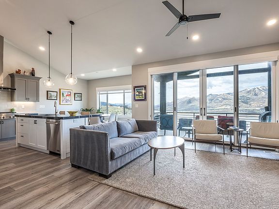 4th image of 11258 N Shoreline Ct #59