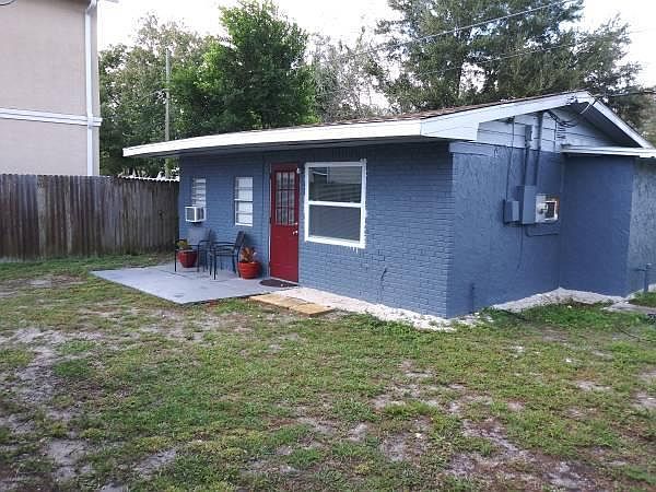 1st image of 5218 Isabelle Ave