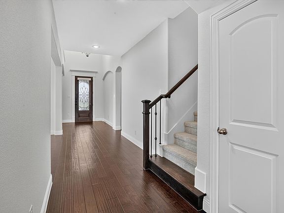 5th image of 11367 Misty Ridge Dr