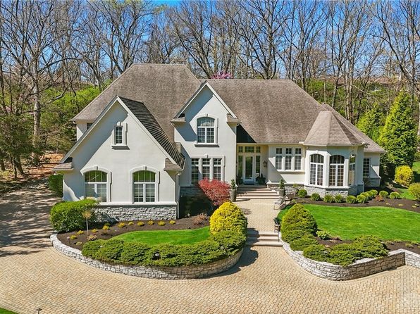3625 Wood Hollow Rd, Dayton, OH 45429