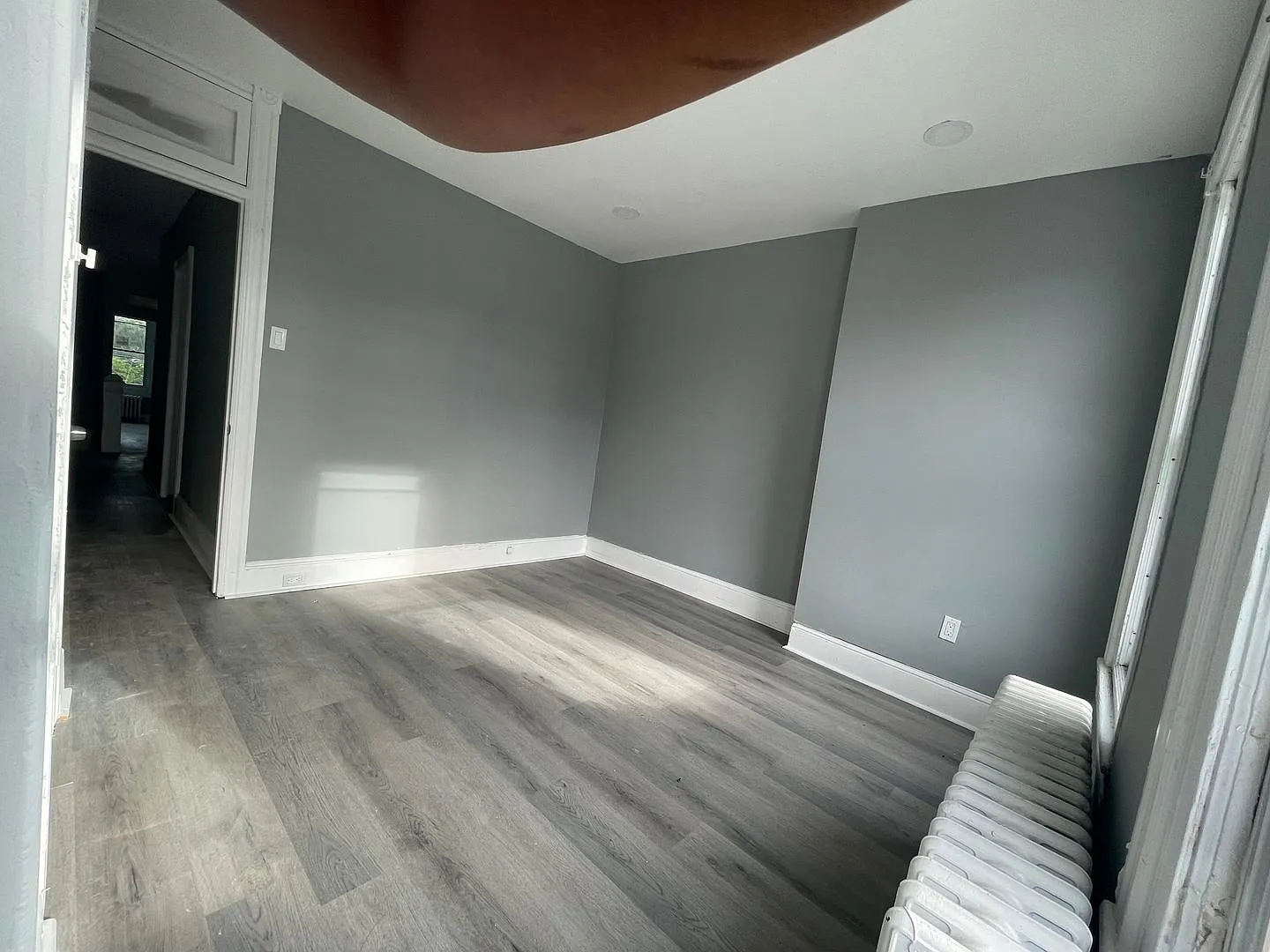 Spacious 5-Bedroom, 2-Bath Philadelphia Home 30 N 56th St — Photo 3