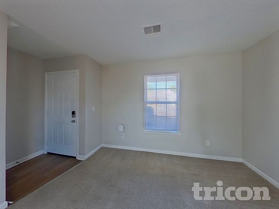3rd image of 1122 Waverly Place Dr