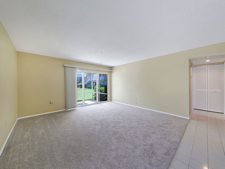1st image of 330 Kon Tiki Dr APT D3