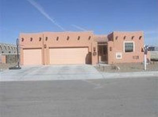5708 Wales Dr, Sunland Park, NM 88008