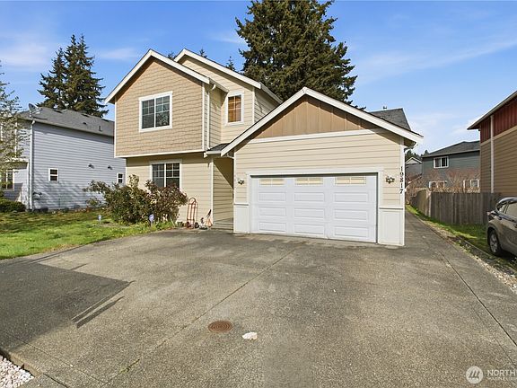 2nd image of 19817 97th Avenue Ct E