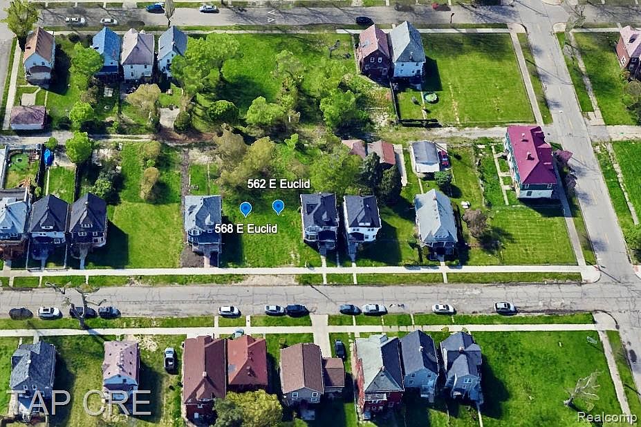 1st image of 562 E Euclid St