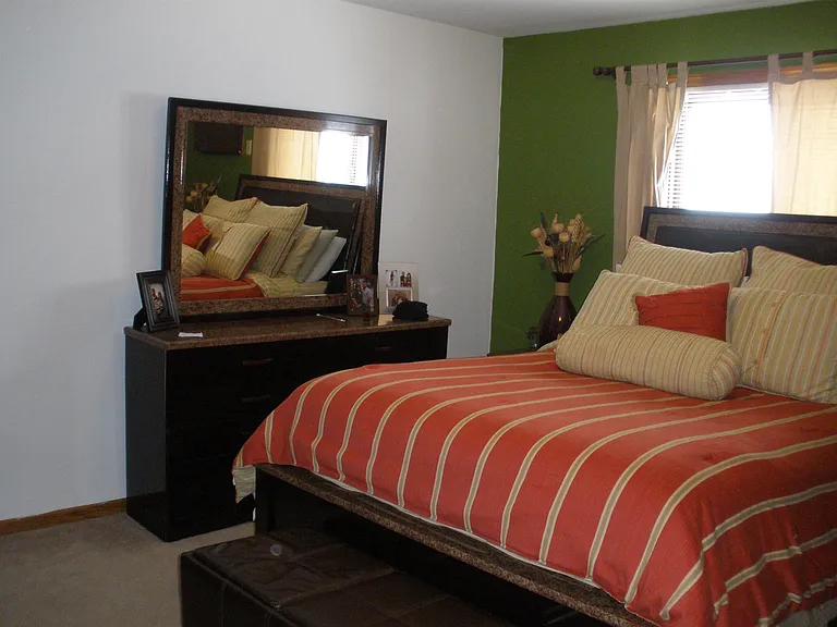 6763 Hammersley Rd — Photo 14