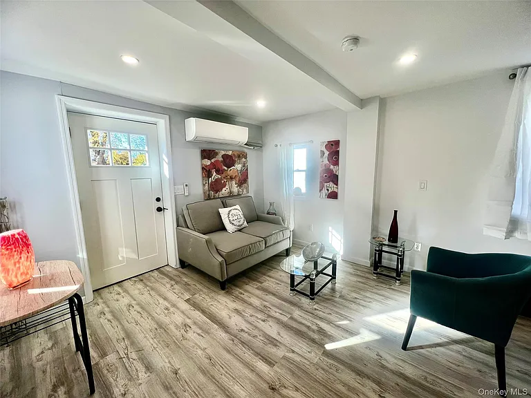 126 W Main St #2 — Photo 5